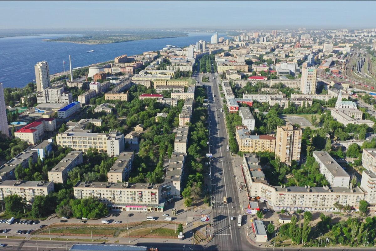 Какие города бывшего СССР вытянулись на десятки километров, но при этом очень узкие, как кишка?