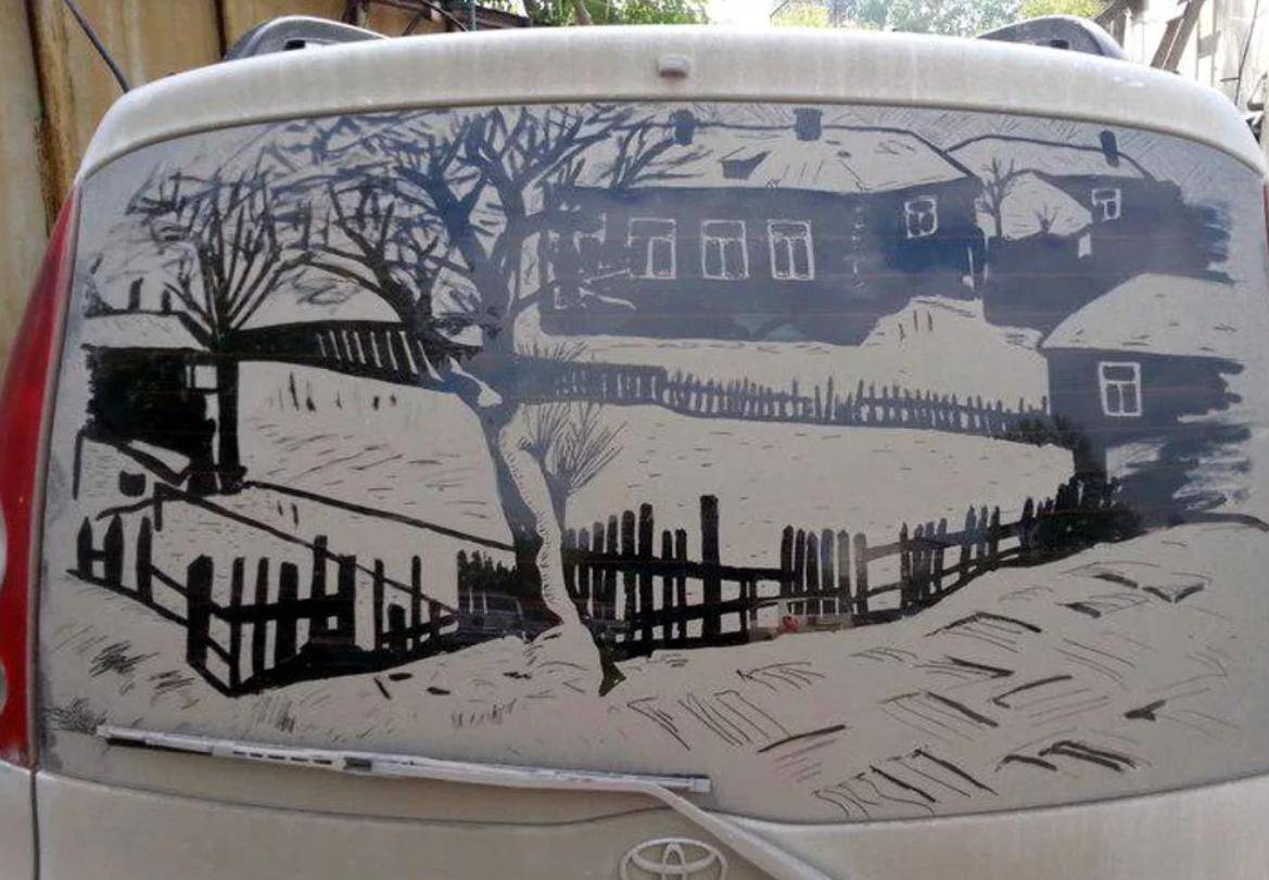На автомобилях нашей страны можно встретить очень интересные надписи и рисунки, сделанные в прямом смысле слова "из грязи".-8