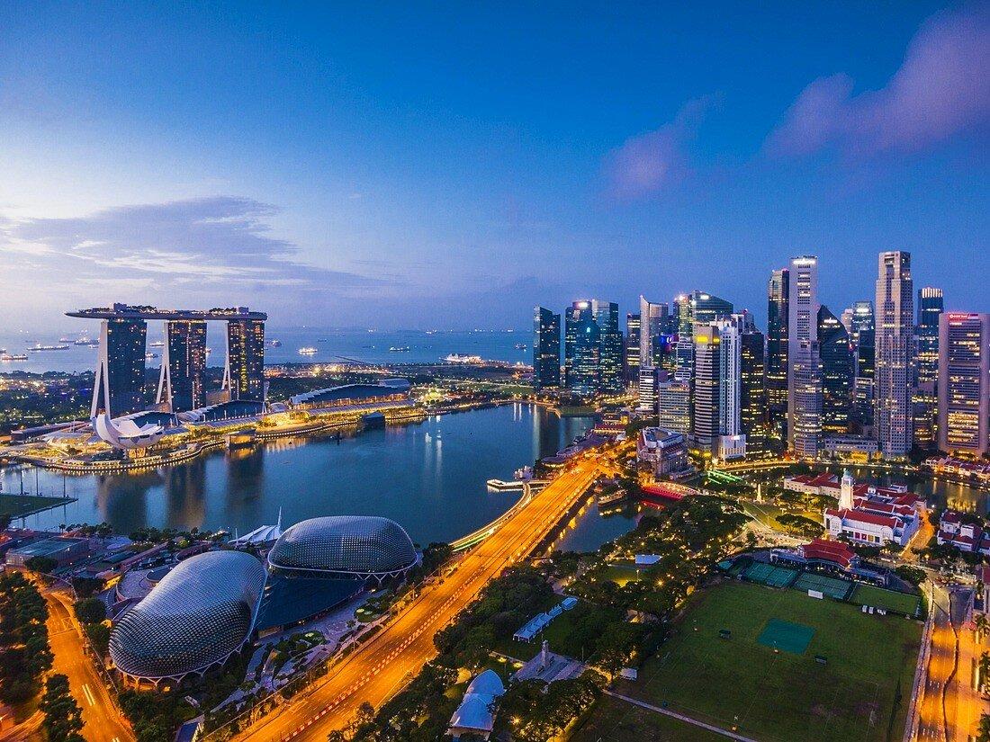 Сингапур сейчас. Фото с сайта https://sentosatour.com/