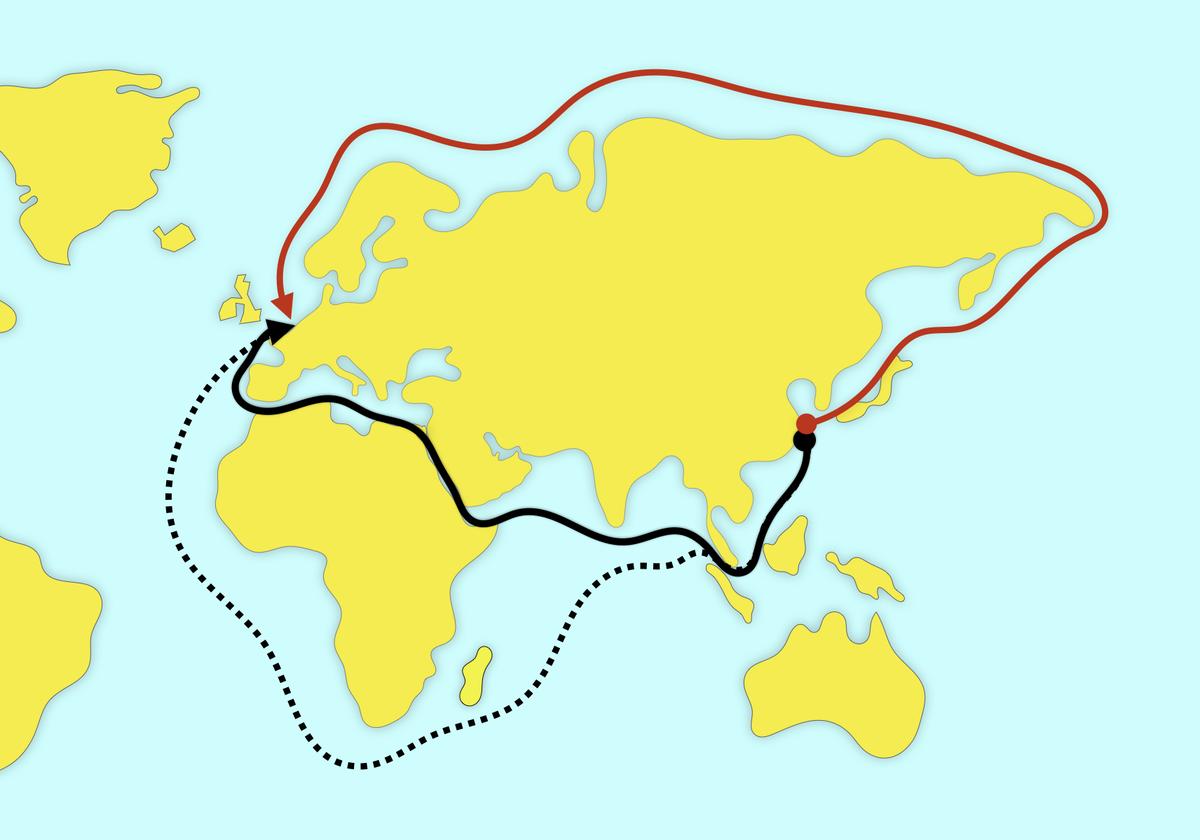 Черная линия – традиционный путь через Суэцкий канал. Пунктирная – вокруг Африки. Красная – Северный Морской Путь. Не смотрите, что красная линия такая длинная, это искажения карты. На глобусе она короче всех :)