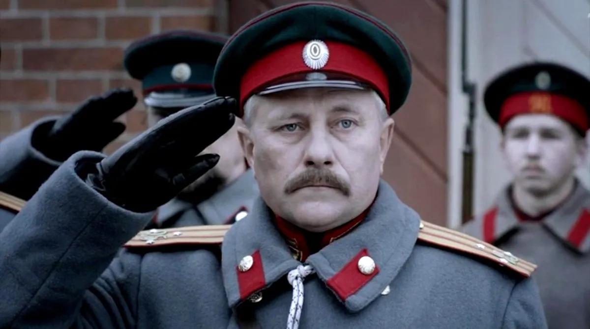«Солдаты» — популярный российский комедийный сериал, который всегда пользовался огромной популярностью в России.-18