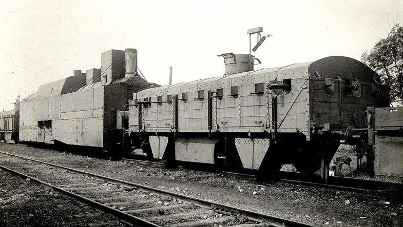 Железнодорожные поезда издавна были одним из самых удобных способов перемещения на большие расстояния.-4