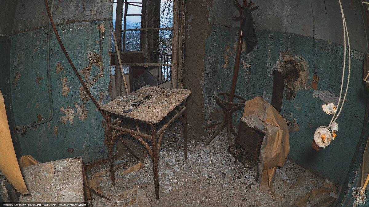 Заброшенные  квартиры в городе-призраке Поляны