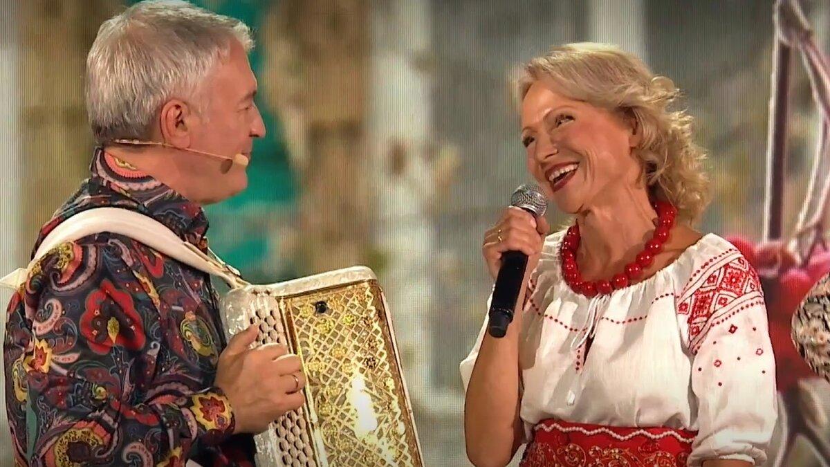 Валерий Сёмин и Елена вновь вместе исполнили песню «Галина» на шоу Андрея Малахова, как раньше