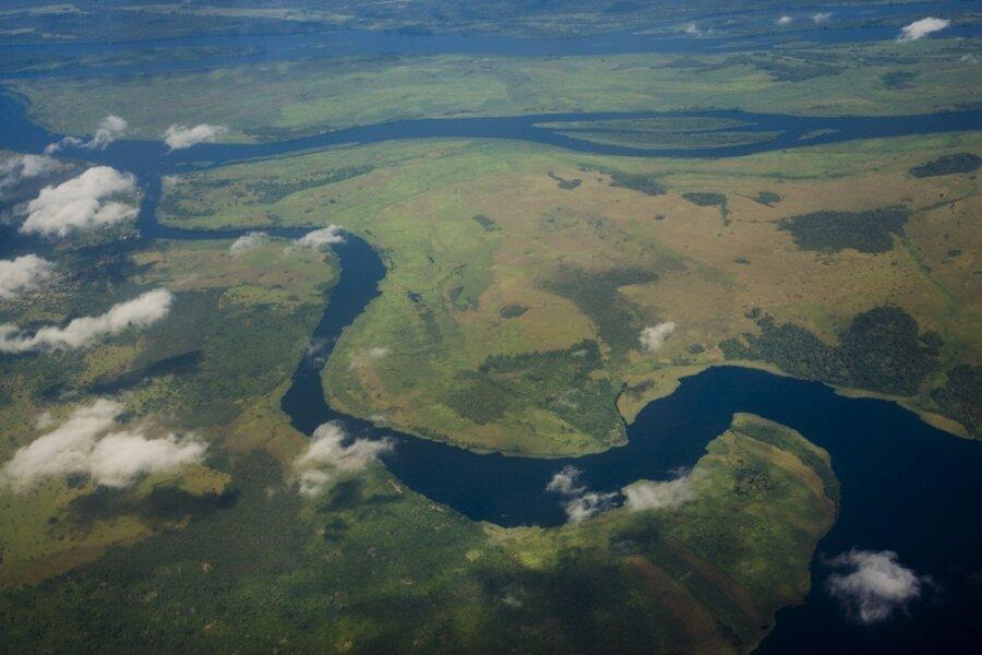 Многих обескураживает и вводит в недоумение, глубина реки Конго превышающая 3 километра. Люди открывают Википедию, а так же другие известные источники и недоумевают.-4
