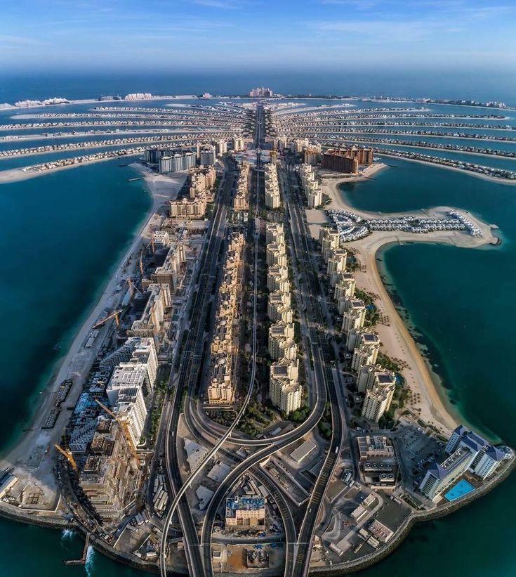 Дубай считается местом, где сосредоточено огромное количество сооружений, которые поражают человеческое воображение.-8