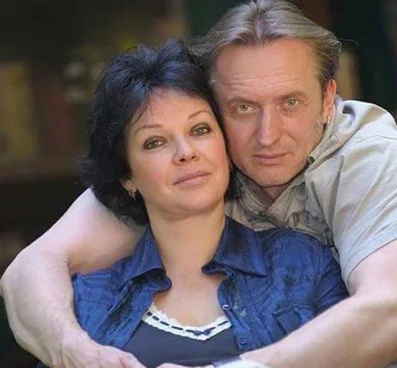 ВокругТВ (Елена Валюшкина и Александр Яцко незадолго до развода)