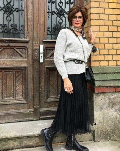 Эвелина Хромченко, пожалуй, самый известный модный эксперт, которая уже «спасла» ни один женский гардероб.-6