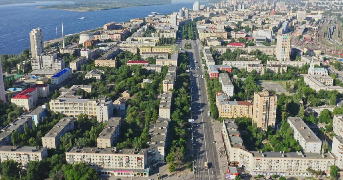 6 самых длинных городов России и бывшего СССР