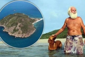 Англичанин купил остров за 13000$ и прожил на нём до самой смерти
